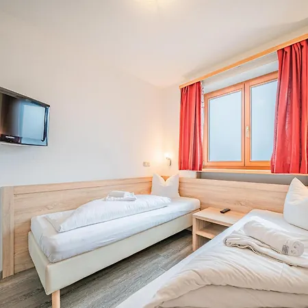 Penthouse Janita Apartman