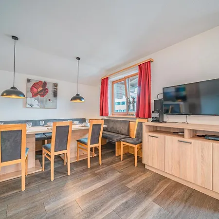 Penthouse Janita Nyaraló